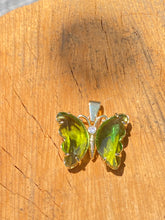 Load image into Gallery viewer, Aphrodite Butterfly Choker Necklace