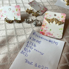 Load image into Gallery viewer, @nohknowslashes