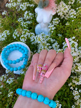Load image into Gallery viewer, Turquoise/ Blue Howlite Crystal Bracelets