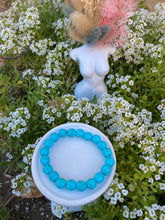 Load image into Gallery viewer, Turquoise/ Blue Howlite Crystal Bracelets