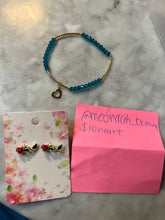 Load image into Gallery viewer, @meowrah_bunny