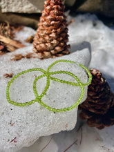 Load image into Gallery viewer, Lime green peridot
