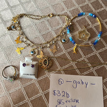 Load image into Gallery viewer, @___gaby___