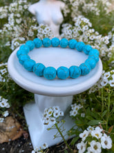Load image into Gallery viewer, Turquoise/ Blue Howlite Crystal Bracelets
