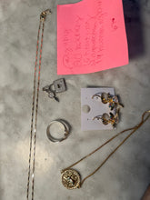 Load image into Gallery viewer, @gaby
